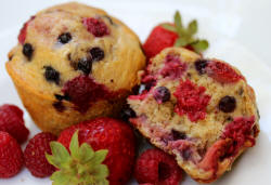 http://cdn.blogs.babble.com/family-kitchen/files/2011/06/a-pancake-muffin.jpg